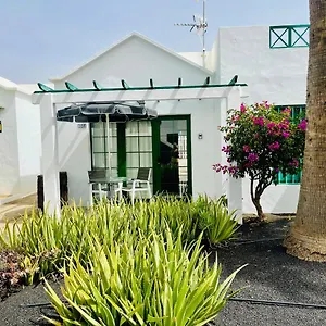 https://apartamento-san-puerto-del-carmen-lanzarote.in-canary-islands.com
