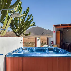 https://la-caada.in-canary-islands.com